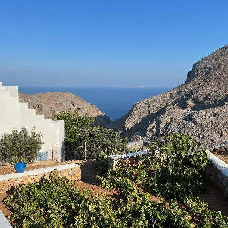 Cycladic Houses In Rural Surrounding Amorgos Exterior photo